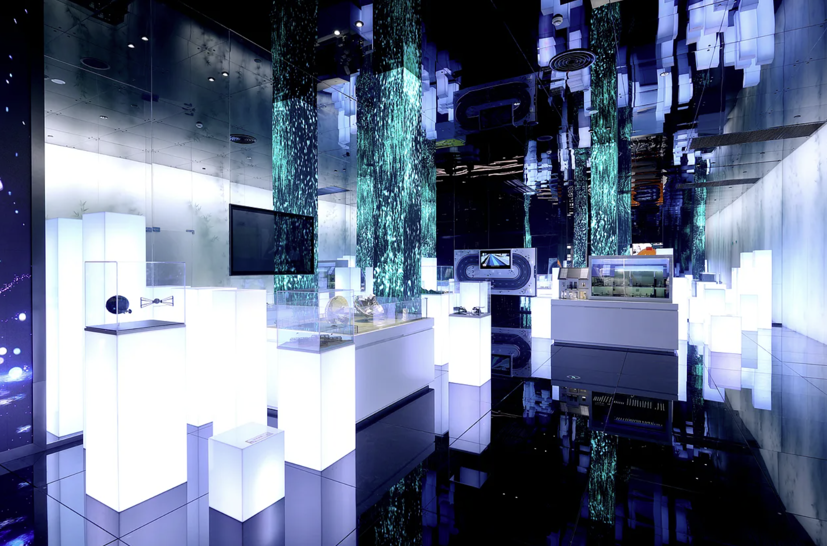 打破科普壁垒!思威图数字打造沉浸式生物科技科普殿堂|干细胞展厅设计公司|生物医药展厅设计|企业展厅设计|长寿医学展厅设计